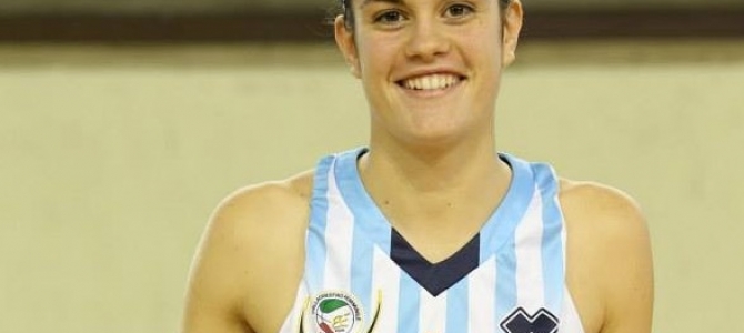Alessia Cabrini in bianco-azzurro anche nella prossima stagione